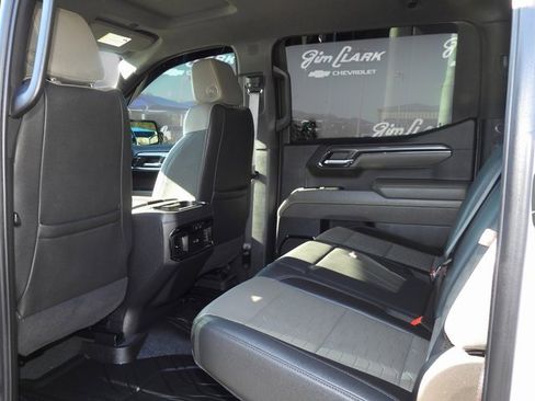 Used 2024 Chevrolet Silverado 1500 ZR2 w/ Technology Package image 55