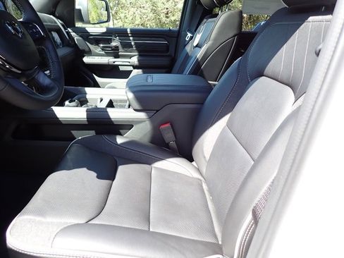 New 2025 RAM 1500 Limited w/ Trailer Tow Group image 12