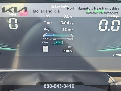Used 2025 Kia Niro SX Touring FWD image 17
