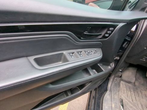 Used 2021 Honda Odyssey Touring image 8
