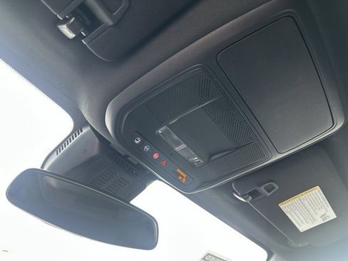 Certified 2025 Chevrolet Equinox LT image 14