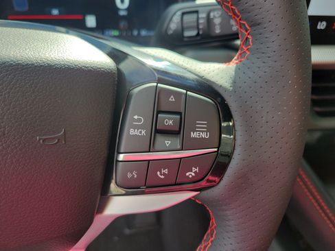 Used 2026 Ford Explorer ST-Line w/ ST-Line Street Pack RWD image 29