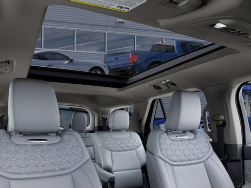 New 2027 Ford Explorer Platinum w/ LUX Leather Package AWD/4WD image 22