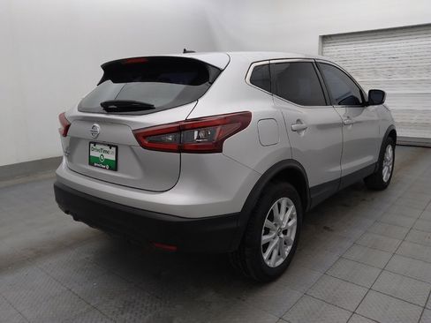 Used 2022 Nissan Rogue Sport S FWD image 9