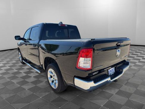 Used 2022 RAM 1500 Big Horn AWD/4WD image 3
