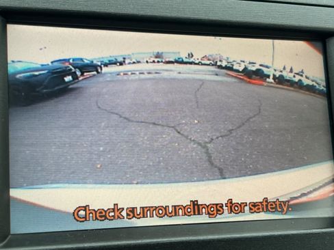 Used 2010 Toyota Prius Five image 22