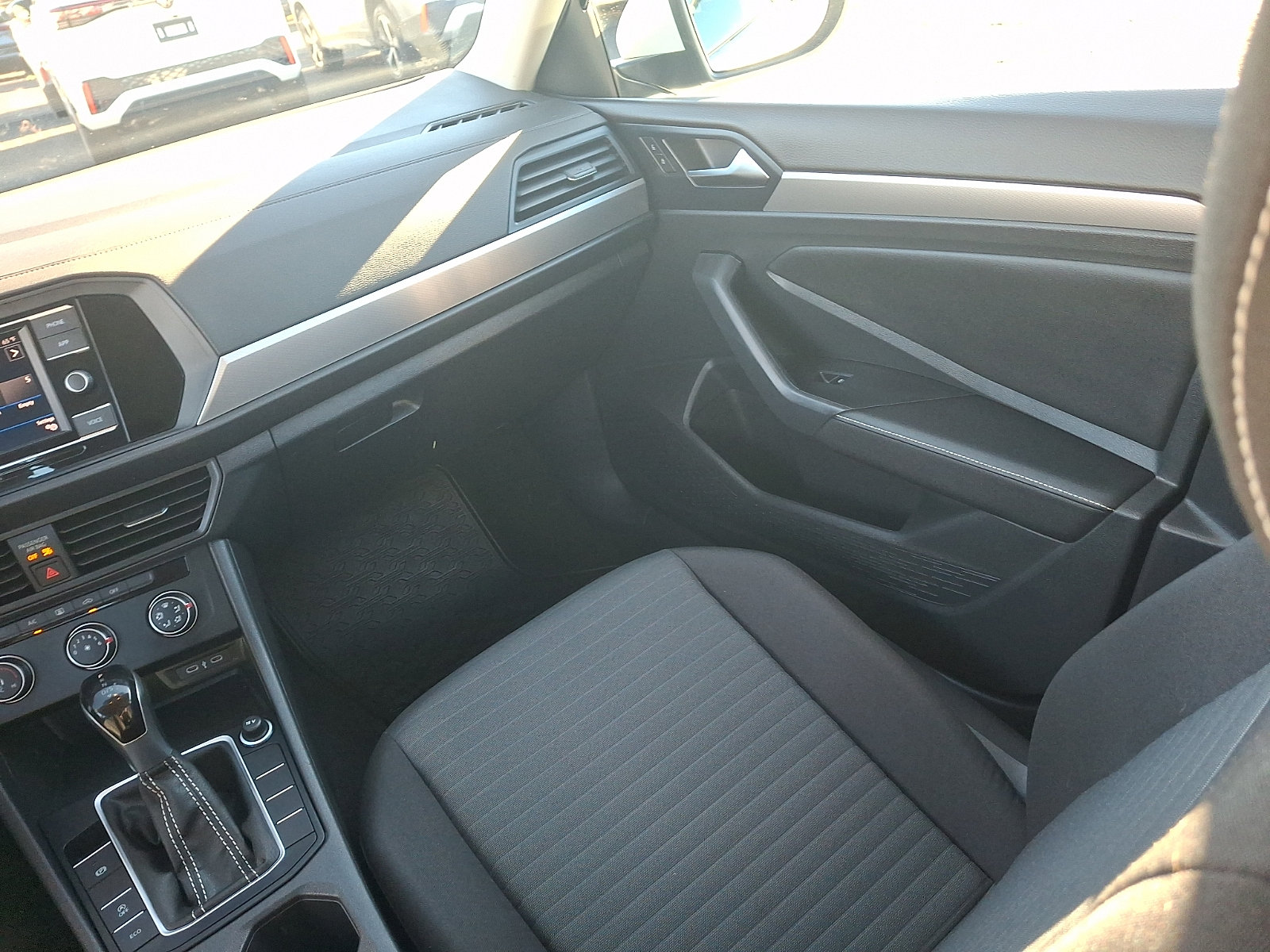 Certified 2024 Volkswagen Jetta S FWD image 12
