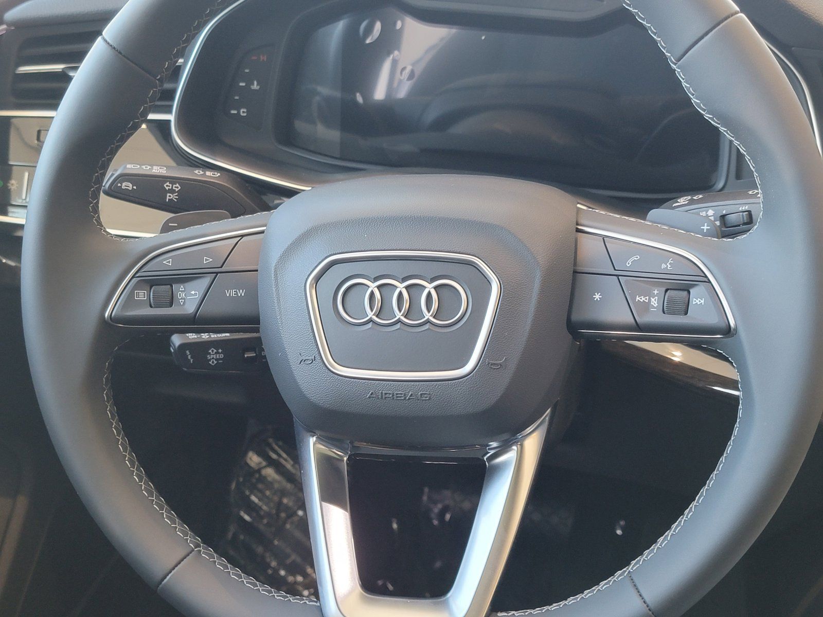 New 2026 Audi Q7 2.0T Premium Plus AWD/4WD image 16