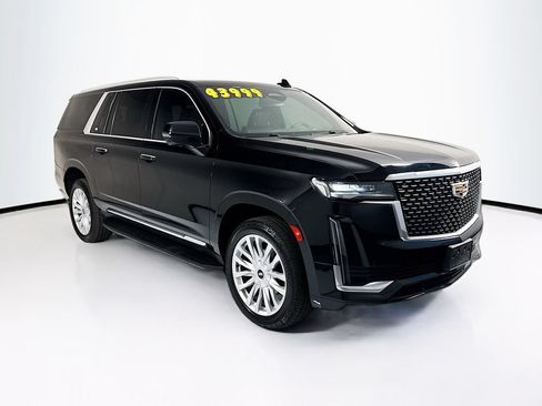 Used 2023 Cadillac Escalade ESV Luxury AWD/4WD image 3