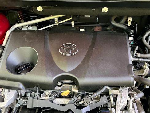 Used 2019 Toyota RAV4 Adventure w/ All Weather Liner Package AWD/4WD image 33