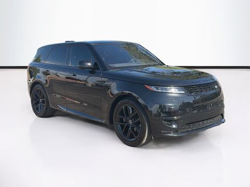 Used 2023 Land Rover Range Rover Sport SE Dynamic AWD/4WD image 3