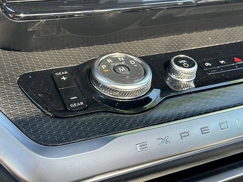 New 2026 Ford Expedition Platinum AWD/4WD image 33