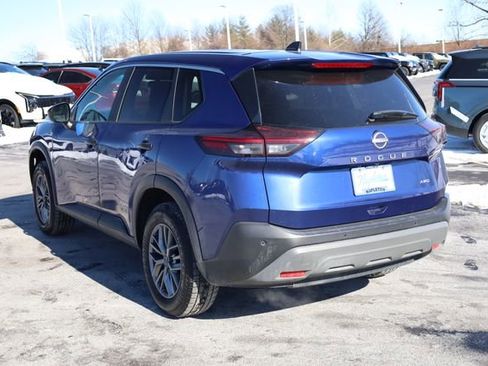 Used 2023 Nissan Rogue S image 6