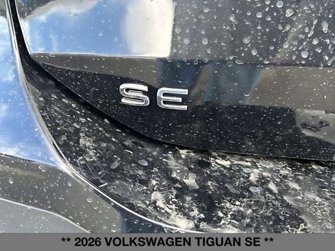 New 2026 Volkswagen Tiguan SE image 6