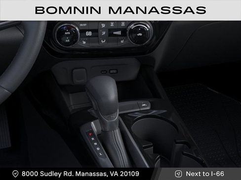 New 2026 Chevrolet Trax LT w/ Midnight Edition FWD image 23