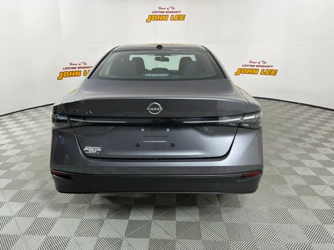 New 2026 Nissan Sentra SV w/ SV Convenience Package FWD image 4
