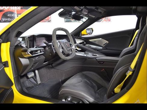 New 2026 Chevrolet Corvette Stingray Premium Cpe w/ Z51 Performance Package RWD image 10