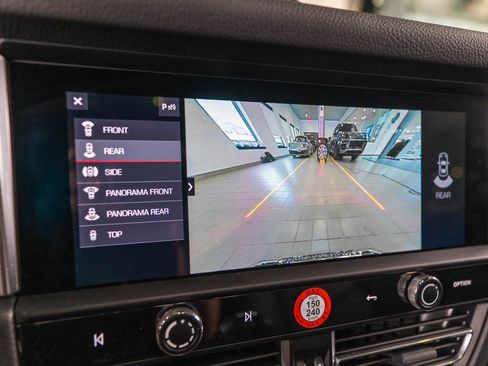 Certified 2026 Porsche Macan S AWD/4WD image 29
