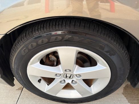 Used 2006 Honda Civic EX image 9