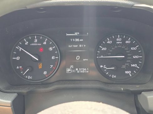 Used 2024 Subaru Crosstrek 2.0i AWD/4WD image 17