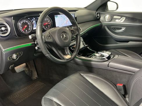 Used 2017 Mercedes-Benz E 300 image 21