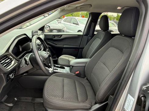 Certified 2024 Ford Escape Active AWD/4WD image 6