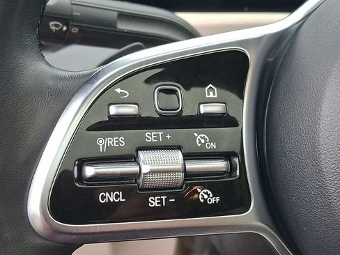 Used 2023 Mercedes-Benz CLA 250 4MATIC image 21