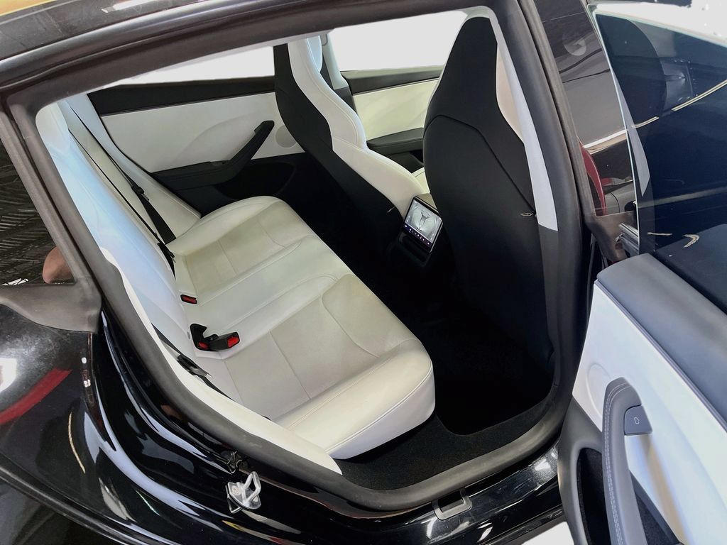 Used 2026 Tesla Model 3 Performance AWD/4WD image 25