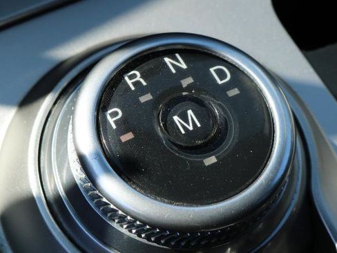 Used 2020 Ford Explorer XLT RWD image 15