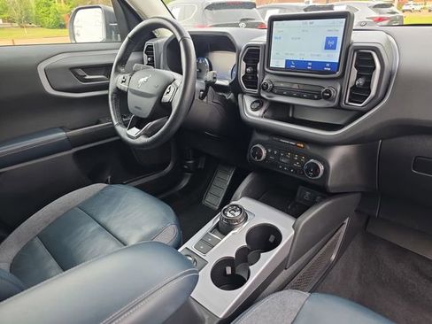 Used 2022 Ford Bronco Sport Outer Banks w/ Tech Package AWD/4WD image 16