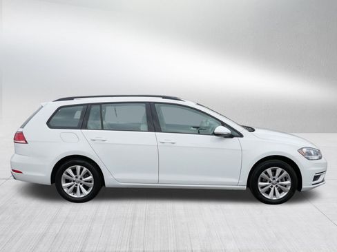 Used 2018 Volkswagen Golf S image 5