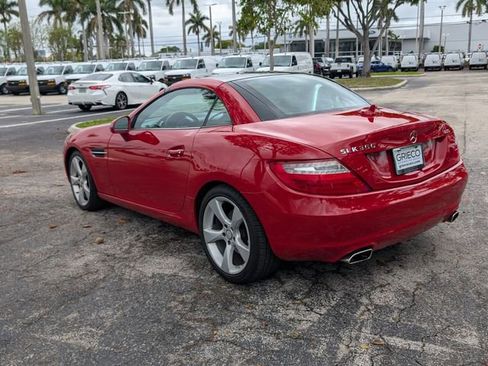 Used 2012 Mercedes-Benz SLK 350 image 5