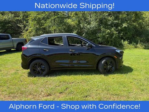 Used 2024 Buick Encore GX Sport Touring AWD/4WD image 2