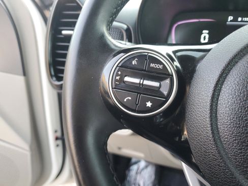 Certified 2023 Kia Soul EX image 30