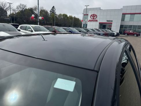 Used 2025 Toyota Corolla LE FWD image 45