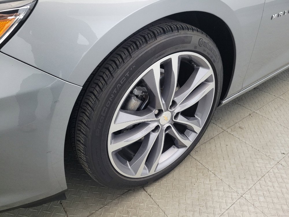 Used 2023 Chevrolet Malibu LT FWD image 31