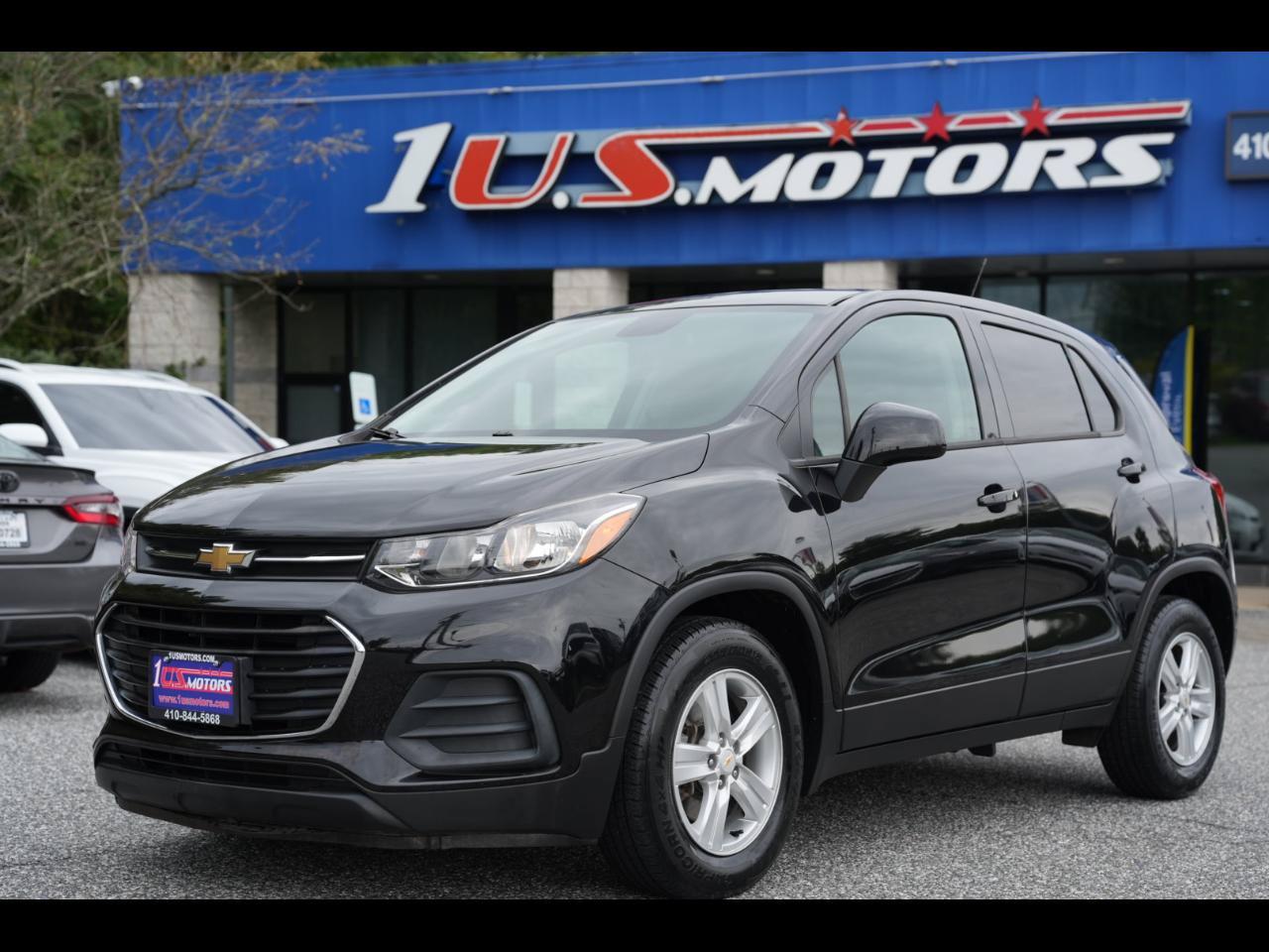 Used 2020 Chevrolet Trax LS w/ Tint and Cruise Package FWD image 1