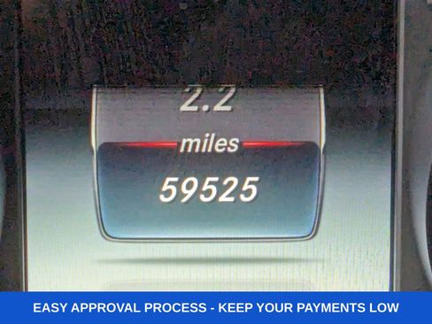 Used 2019 Mercedes-Benz GLC 300 4MATIC w/ Premium Package image 41