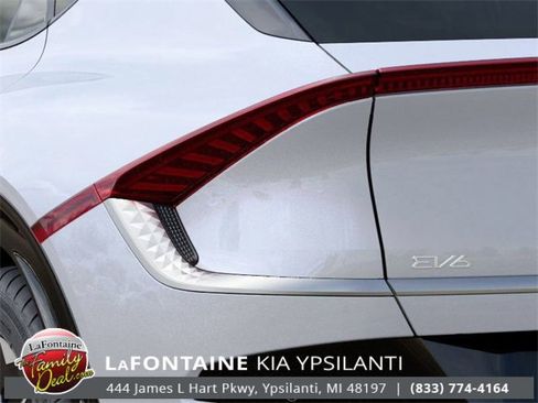 New 2025 Kia EV6 Wind image 12