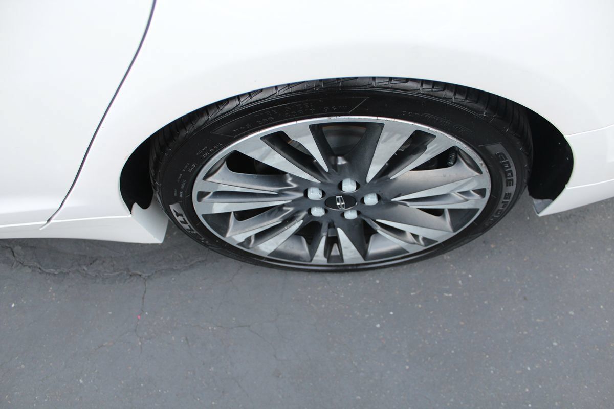 Used 2017 Lincoln MKZ Reserve w/ Technology Package FWD image 15
