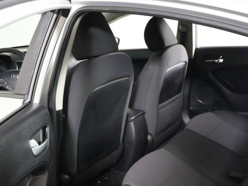 Used 2018 Kia Forte LX w/ LX Popular Package image 23