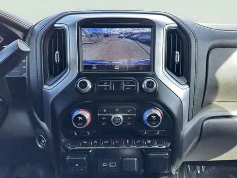 Used 2021 GMC Sierra 1500 Elevation w/ Preferred Package AWD/4WD image 33
