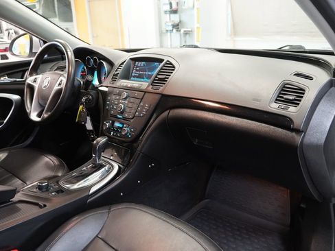 Used 2011 Buick Regal CXL w/ RL6 Preferred Equipment Group FWD image 36