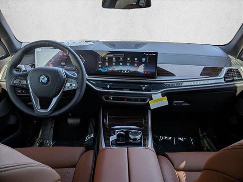 New 2026 BMW X5 xDrive40i AWD/4WD image 16