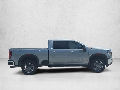 Used 2025 GMC Sierra 2500 SLT w/ SLT Premium Package AWD/4WD image 4