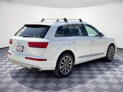 Used 2019 Audi Q7 2.0T Premium w/ Convenience Package AWD/4WD image 9