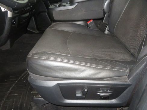 Used 2014 RAM 2500 Laramie image 26