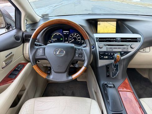Used 2010 Lexus RX 450h AWD image 19