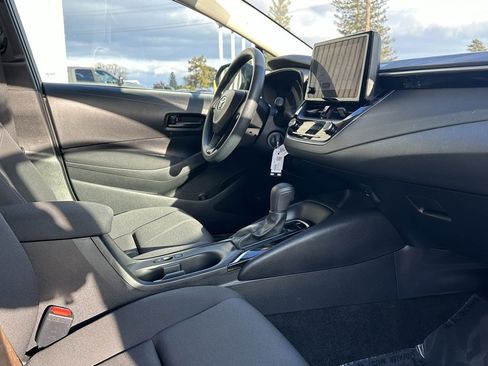 Used 2024 Toyota Corolla LE image 17