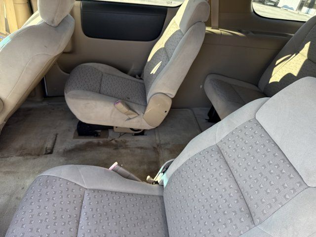 Used 2005 Chevrolet Uplander w/ Climate Package FWD image 18
